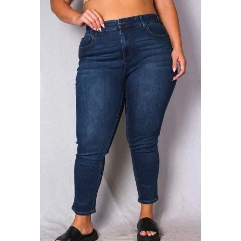 Womens Plus Mid Rise Skinny Leg Denim Jeans Size 18 - Picture 6 of 9